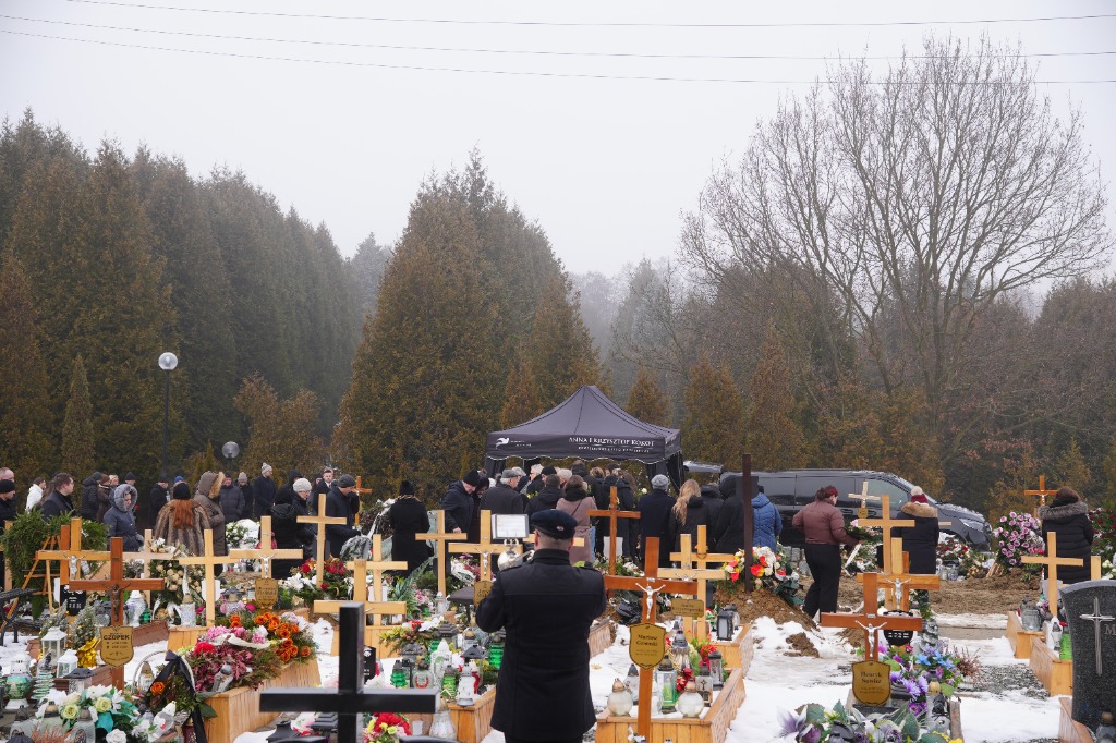 Nasza historia - Od 1996 roku służymy rodzinom